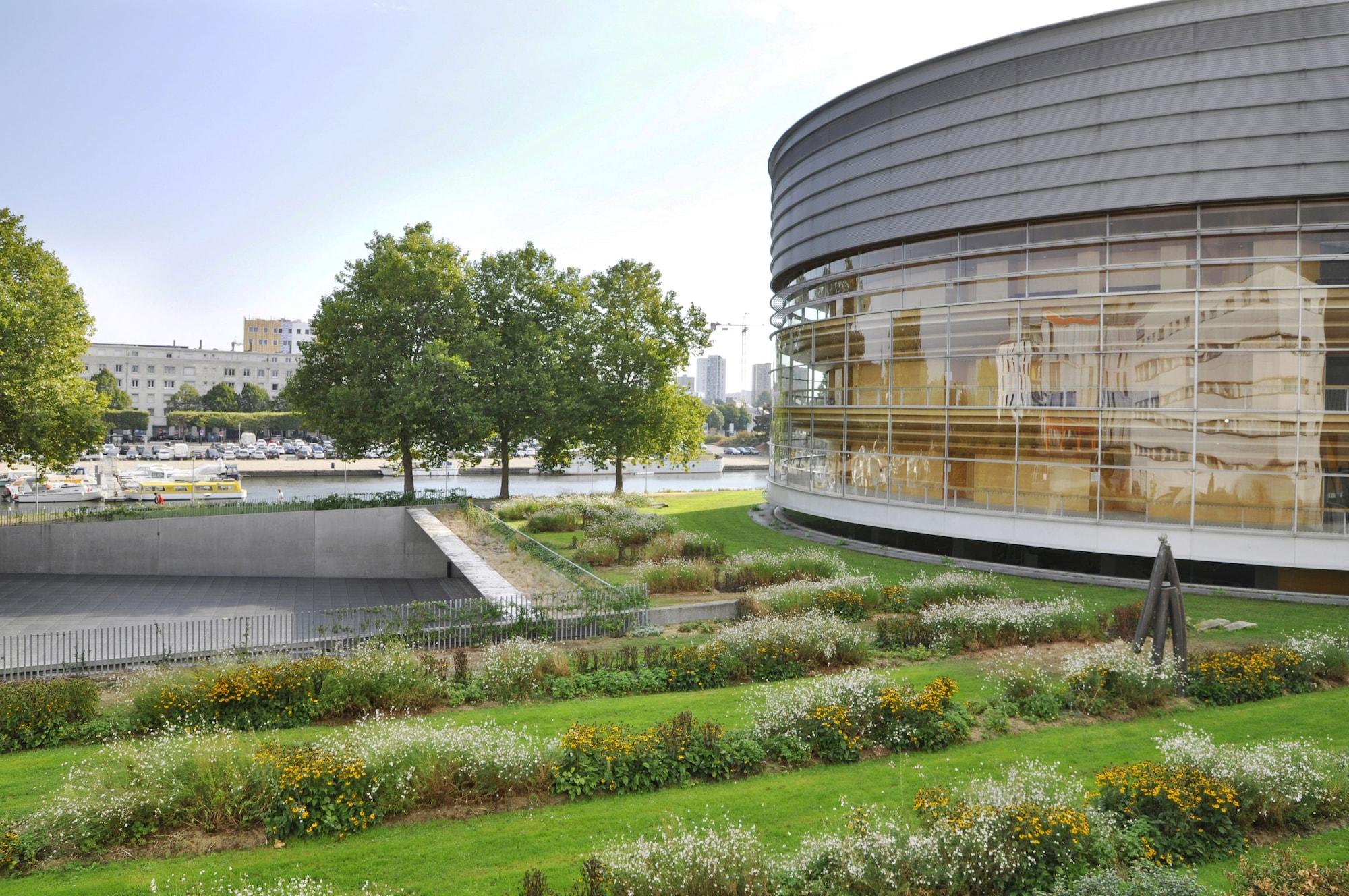 Hotel Novotel Centre Gare 4*
